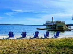 3017 Conways Trl (Lakeside Cottage)