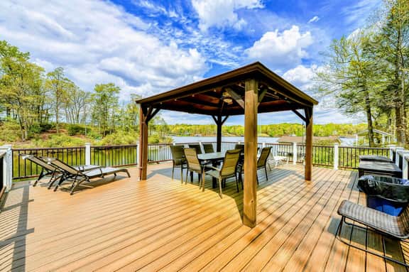 1062 Tall Pines (Hideaway Cove)