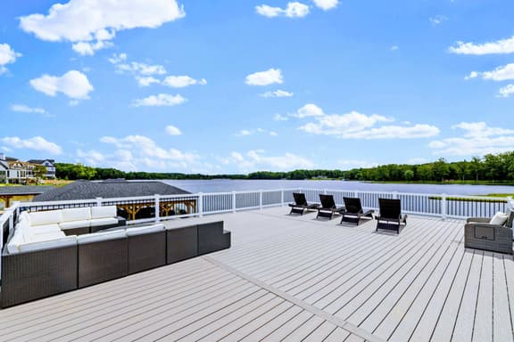 370 Rock Island (Rock Island Luxury)