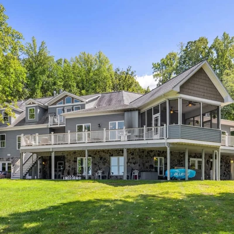 315 Tyler Point (A World Away)